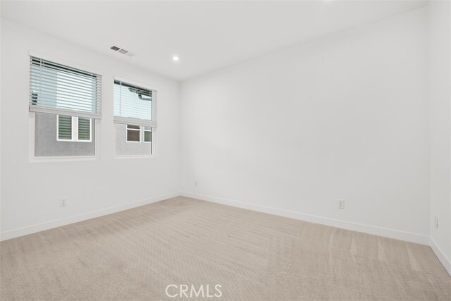 Building Photo - 1218 W Bushell St