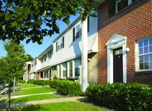 square village townhomes apartments burnie glen term hours short ago updated