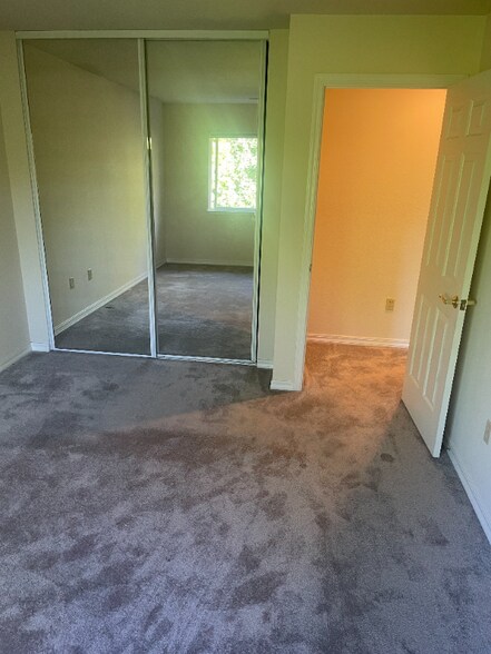 Building Photo - 1858 San Miguel Dr