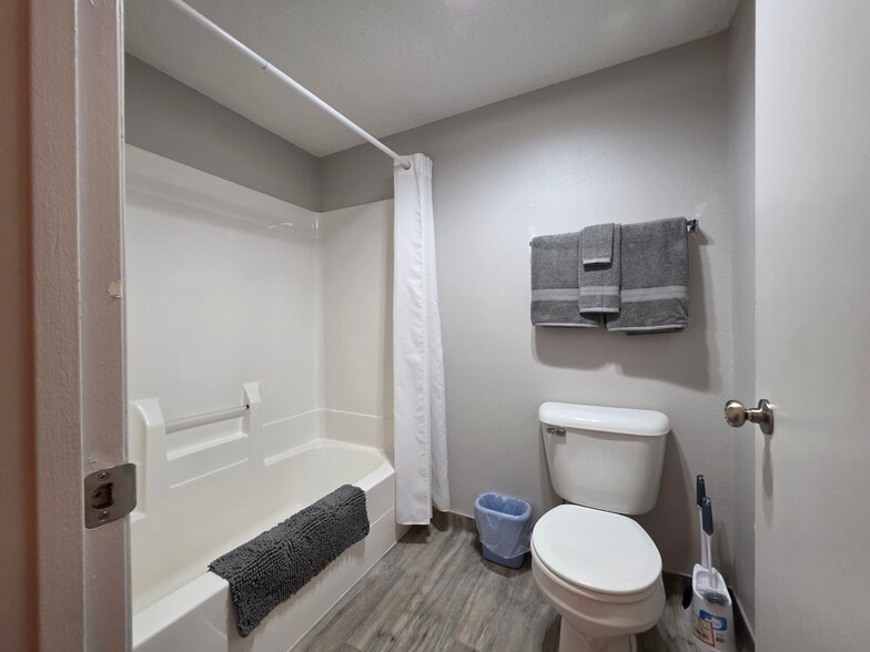 Building Photo - 590 Spruce