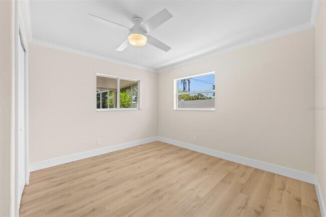 Building Photo - 2026 Bayou Grande Blvd NE