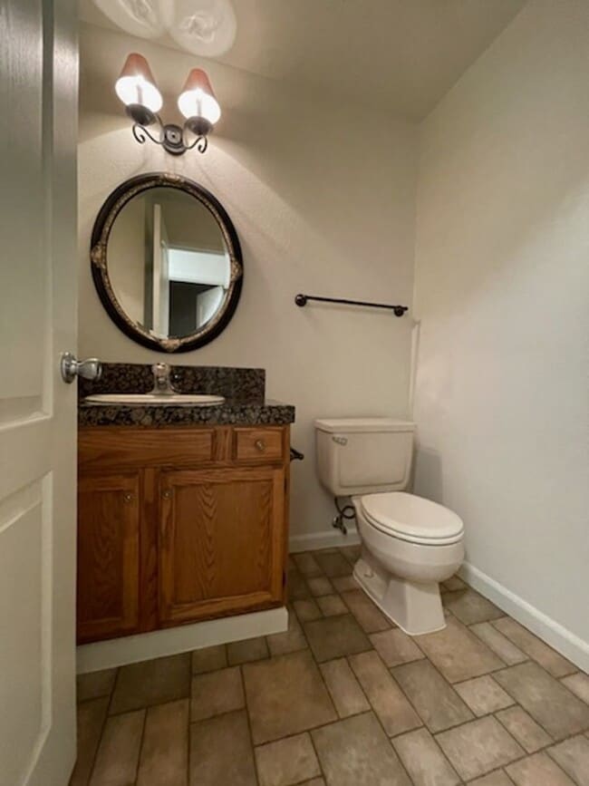 Building Photo - 3668 Cherrywood Dr