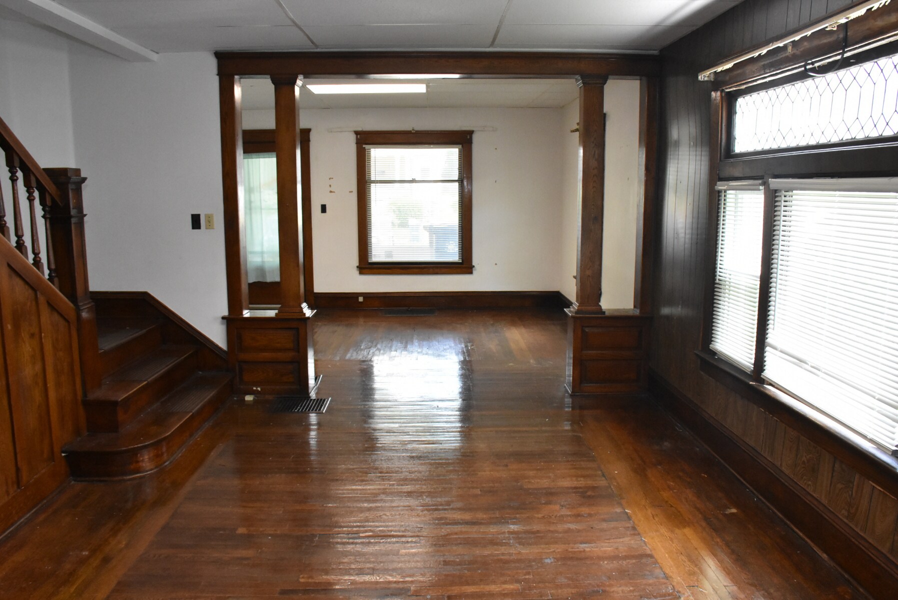 Building Photo - 566 North St