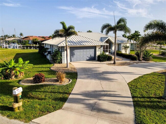 Building Photo - 2500 Rio Lisbo Ct