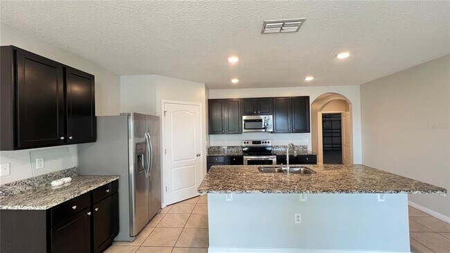 Building Photo - 2440 White Poppy Dr