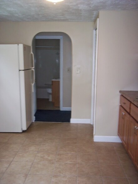 Building Photo - 33A Bridge St