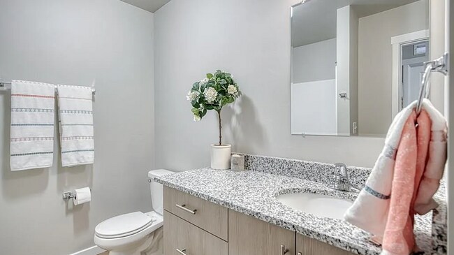 Building Photo - Modern 3-Bedroom Home with Resort-Style Amenities