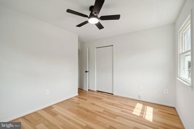 Building Photo - 2400 Kilpatrick Pl