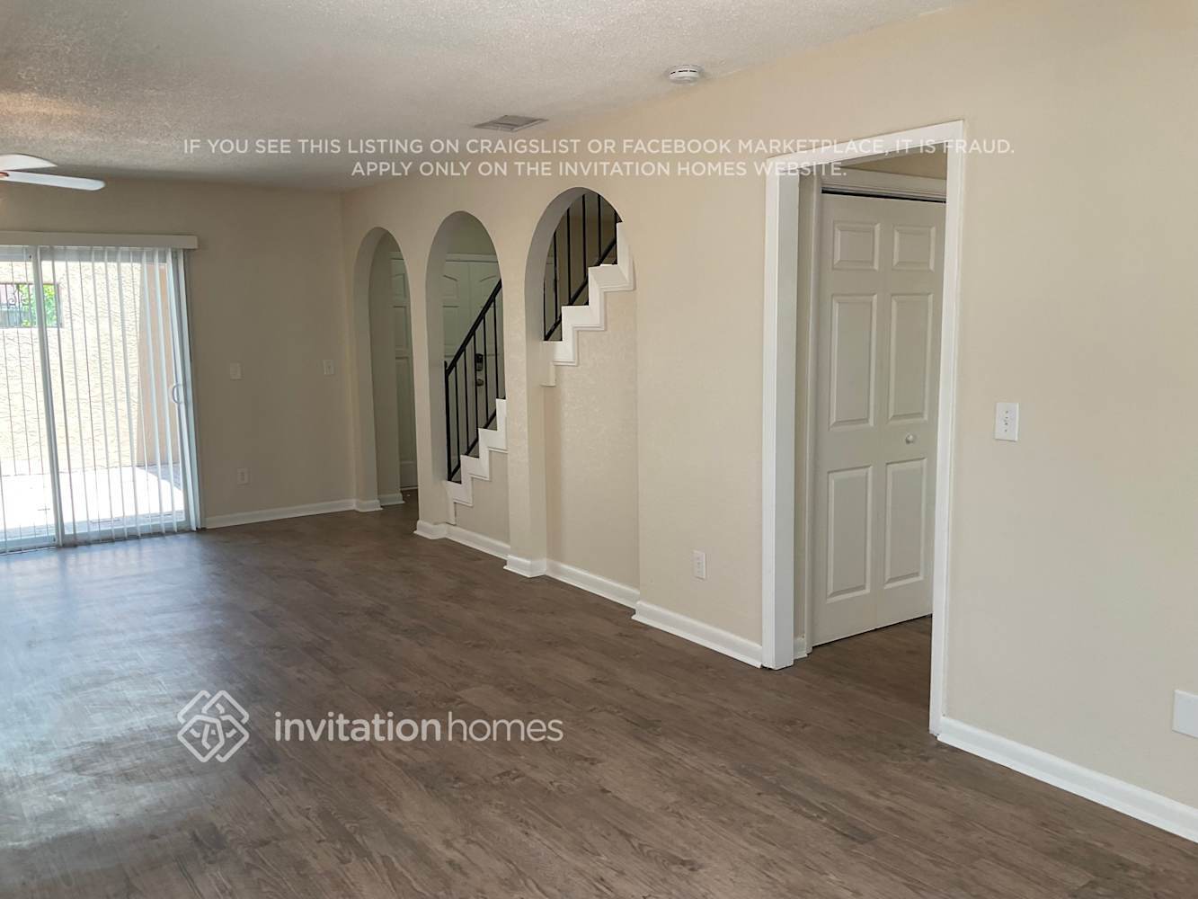 Building Photo - 7438 Oakvista Cir
