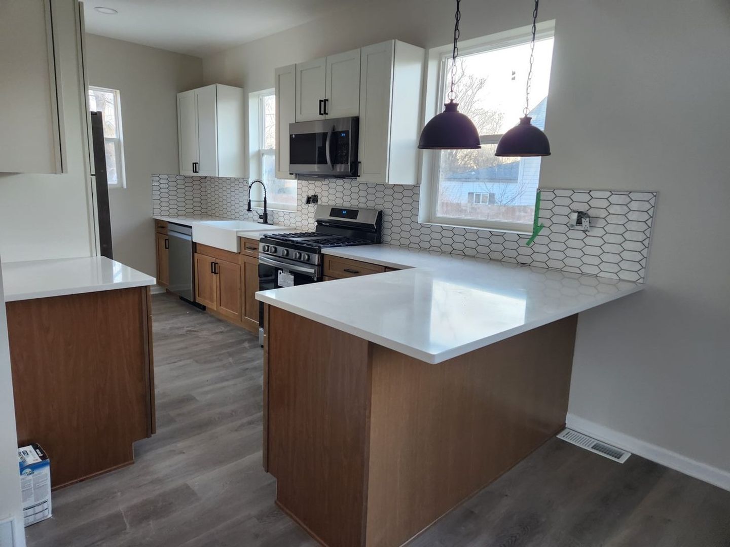 Building Photo - 639 Algona Ave