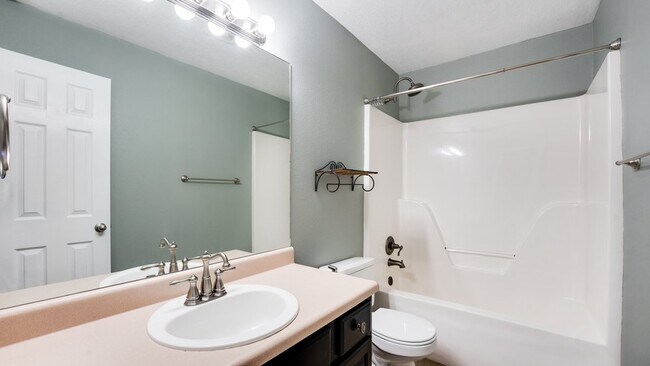 Building Photo - 6820 Cutter Ct