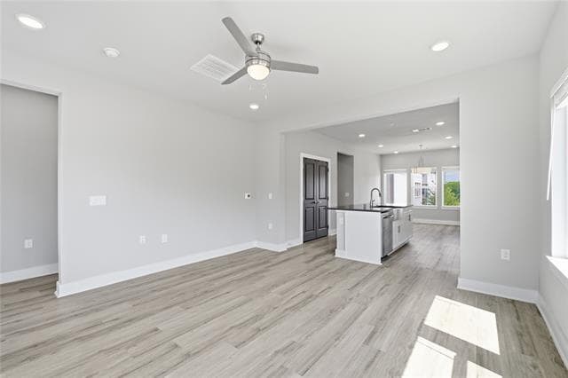 Building Photo - 3369 Wynwood Dr