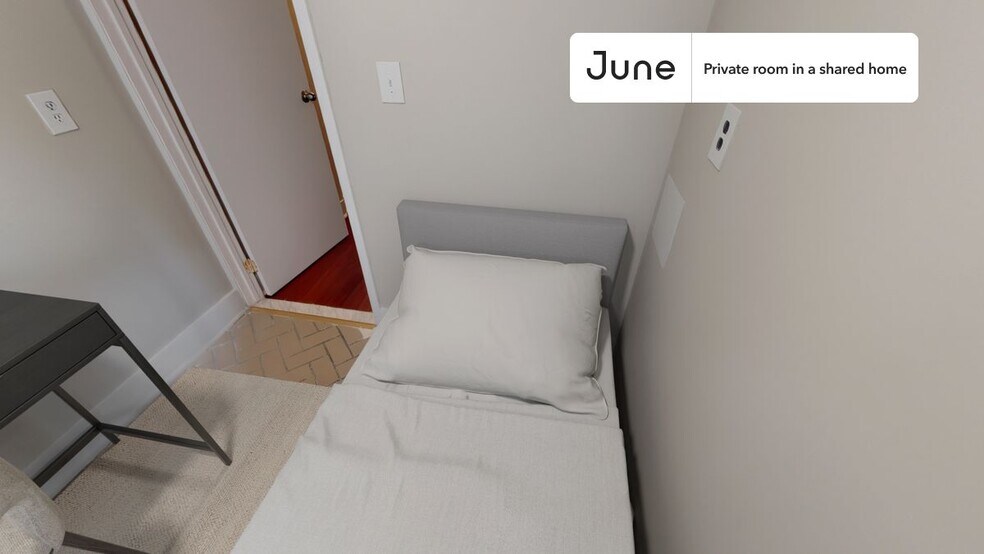 Building Photo - Private bedroom in 3 bed/2 bath Home