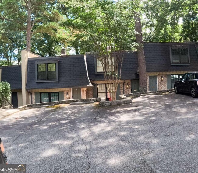 Building Photo - 35 Cantey Pl NW