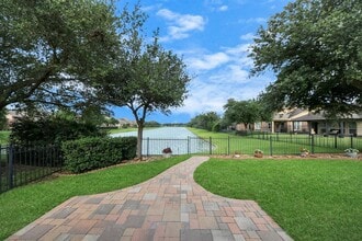 Building Photo - 11430 Elizabeth Brook Dr