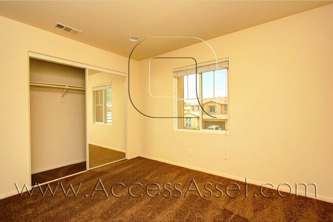 Building Photo - 32009 Merano St