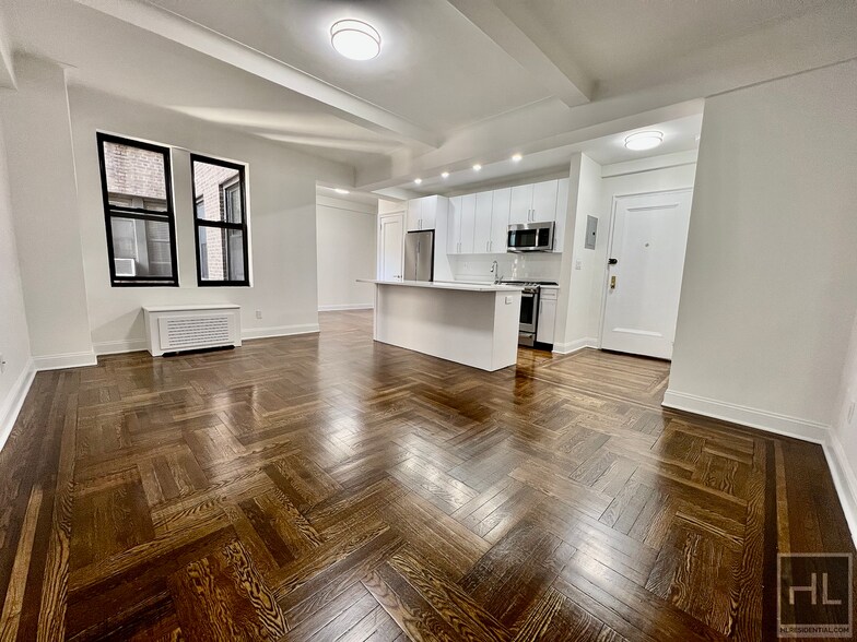 Primary Photo - WEST 68 STREET