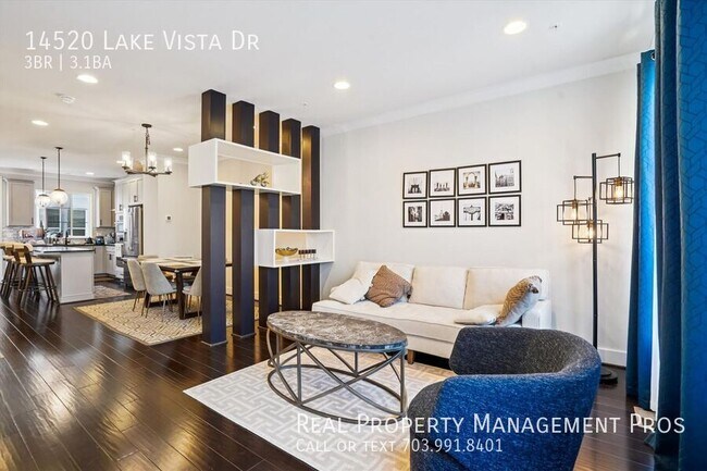 Building Photo - 14520 Lake Vista Dr