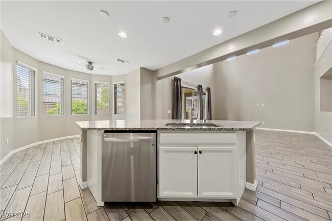 Building Photo - 7205 Pine Bridge Ct