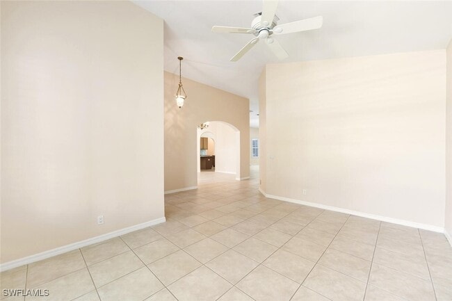 Building Photo - 366 Burnt Pine Dr