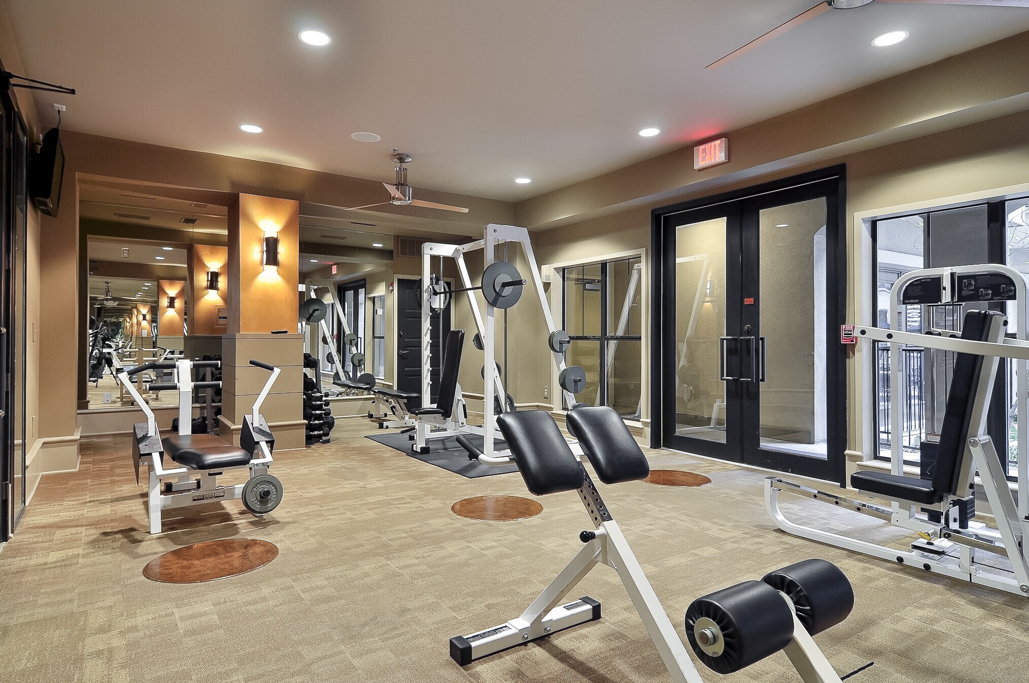 Building Photo - 1803 Broadway