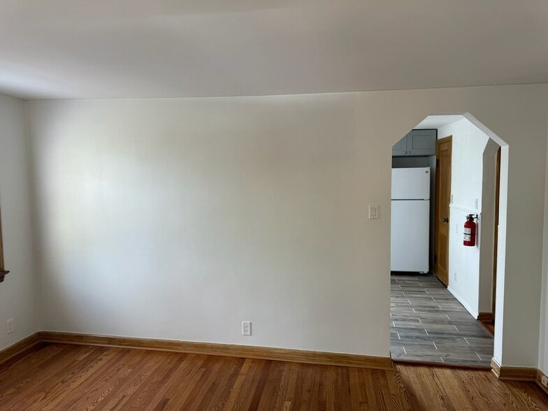 Building Photo - 415 Palisade Ave
