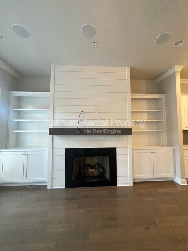 Building Photo - 1236 Stone Castle Cir