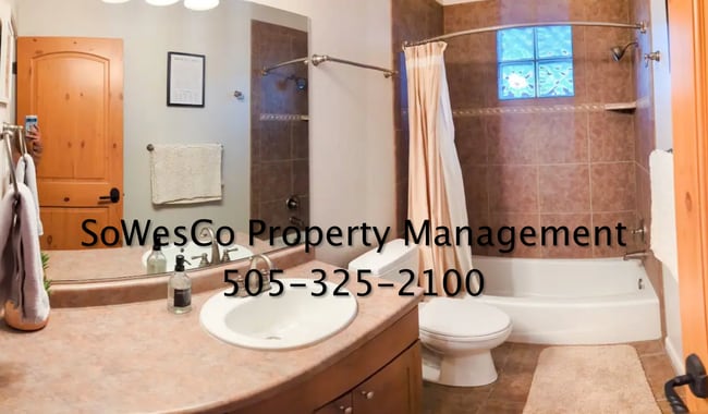 Building Photo - Beautifully Furnished Home on 2.5 acres