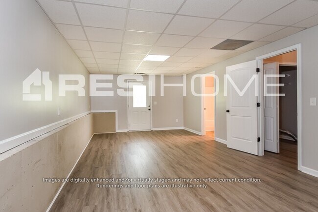 Building Photo - 21 Oakbrook Dr