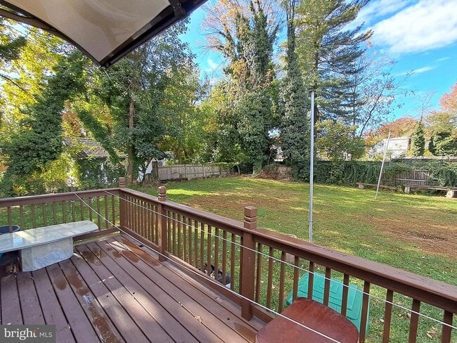 Building Photo - 108 S Clifton Ave