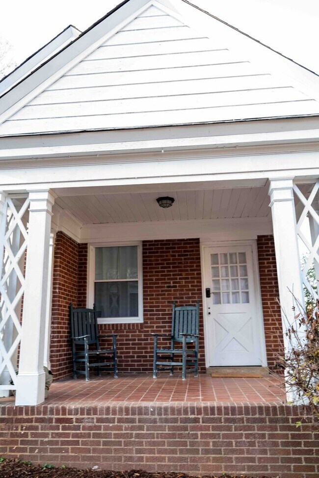 Building Photo - 324 Stockton St