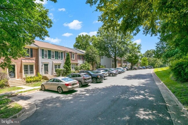 Building Photo - 7433 Hatherleigh Ct