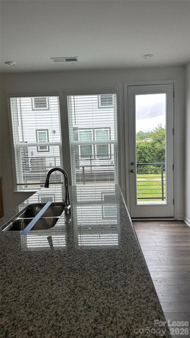 Building Photo - 3214 Stelfox St