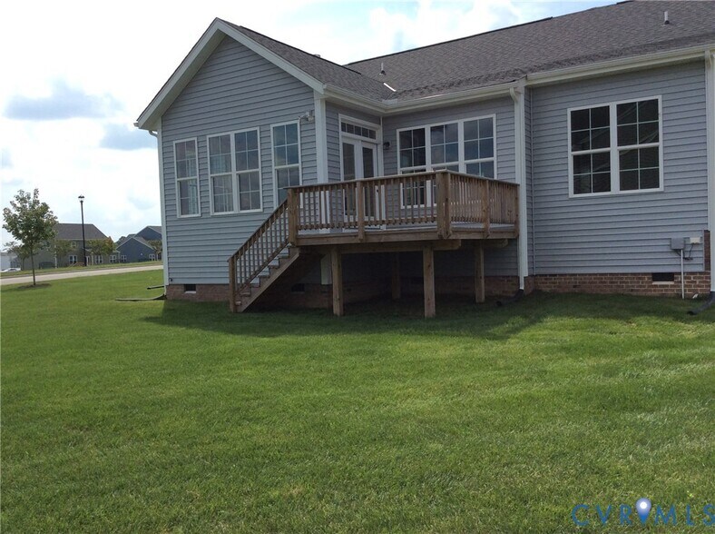 Building Photo - 7372 Adams Farm Rd