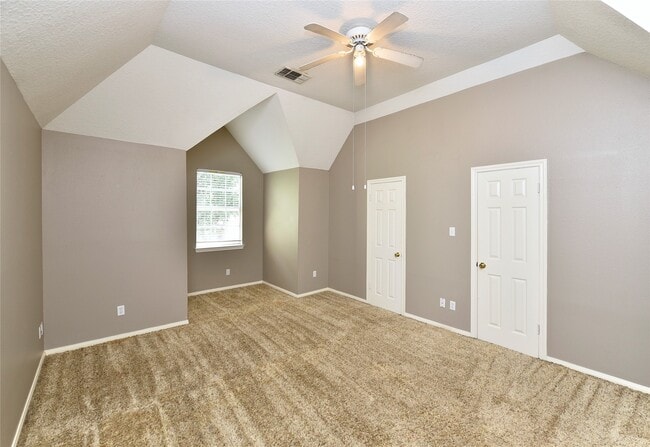 Building Photo - 5830 Hornwood Dr