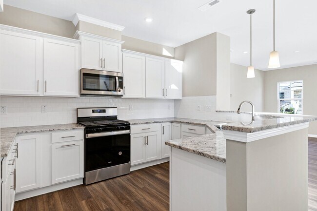 Building Photo - 237 Ribbon Rail St