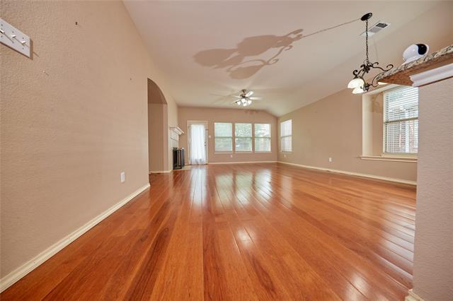 Building Photo - 4616 Brighton Dr