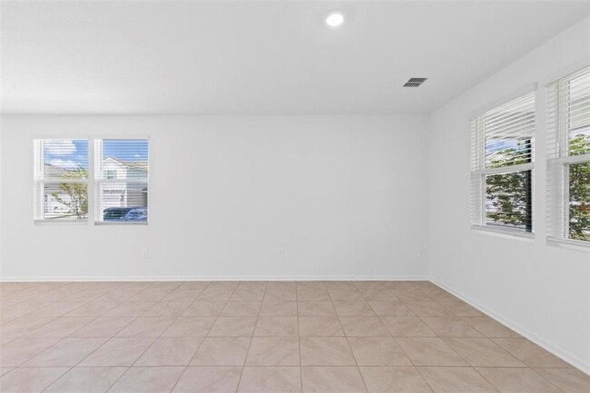 Building Photo - 516 Redbud Rd