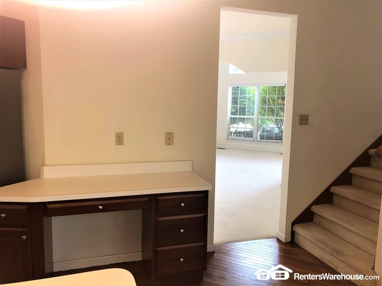 Building Photo - 1137 New Ballwin Oaks Dr