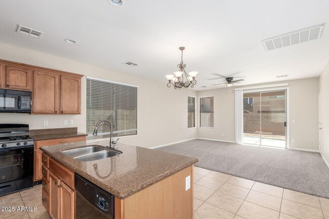 Building Photo - 14587 W Acapulco Ln