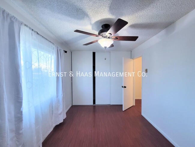 Building Photo - 725 Coronado Ave