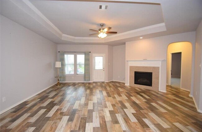 Building Photo - 10007 Blissfull Valley Ln