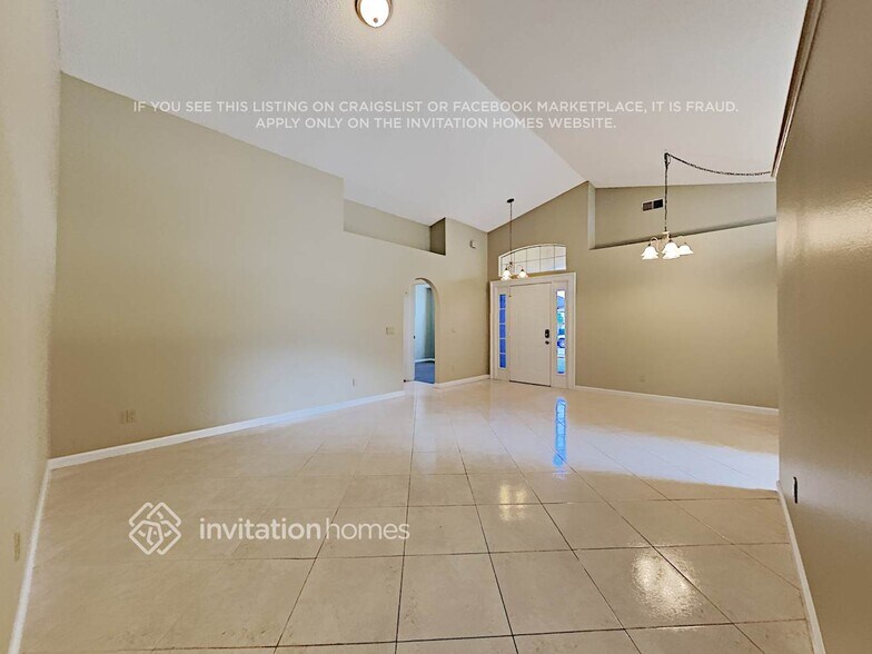 Building Photo - 10922 Lanesboro Ct