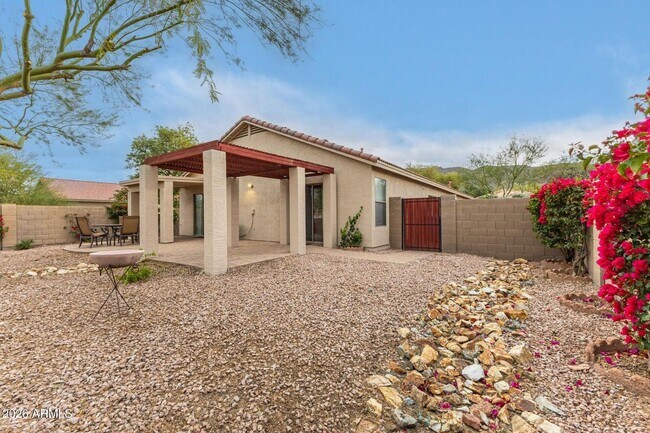 Building Photo - 1014 E Milada Dr