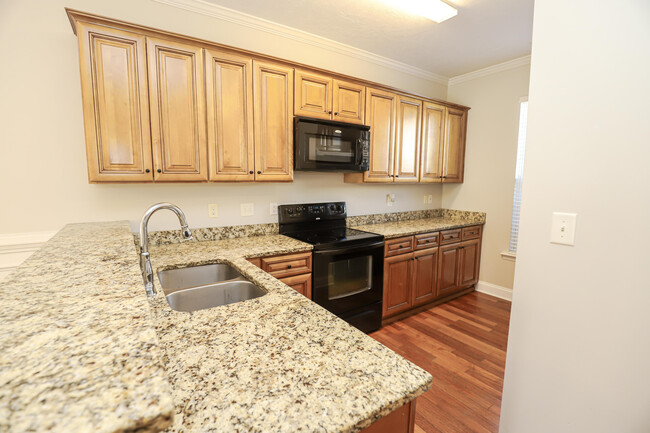 Building Photo - 1406 Leigh Ct