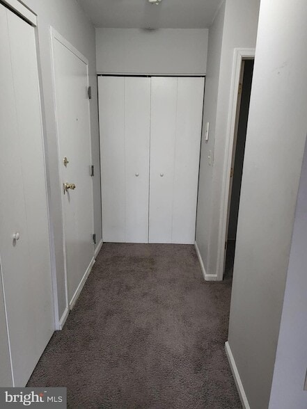 Building Photo - 8030-8000 Ditman St