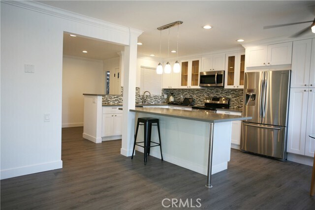 Building Photo - 3034 Via Vista