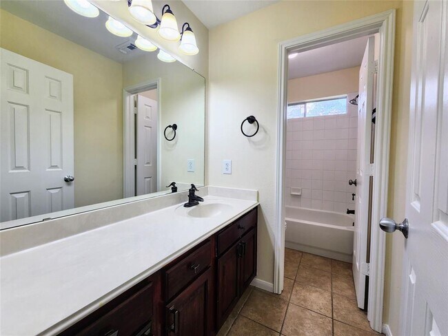 Building Photo - 25807 Elmley Pl