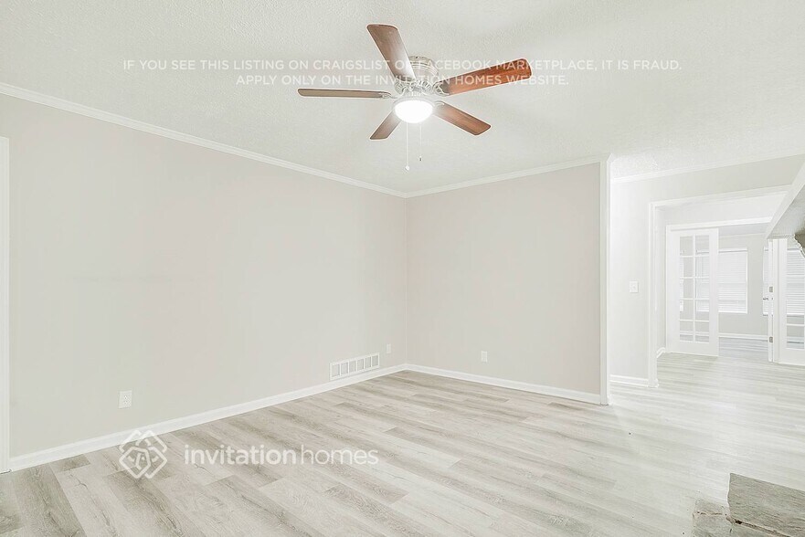 Building Photo - 201 Chatooga Dr