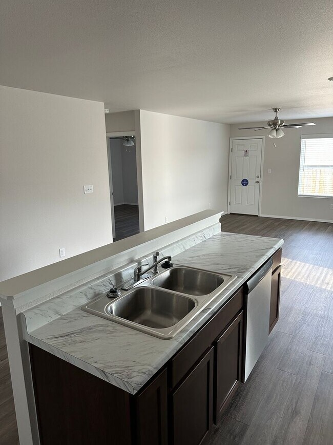 Building Photo - *Rent FREE until May 1- NO HIDDEN FEES!*  NEW Four Bedroom | Two Bath Home in Fort Smith